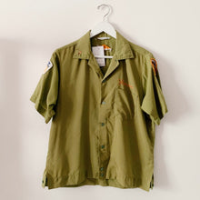 Load image into Gallery viewer, 1970s King Louie Bowling Shirt - M