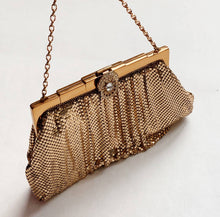 Load image into Gallery viewer, Vintage Whiting & Davis Sequin Bag