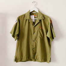 Load image into Gallery viewer, 1970s King Louie Bowling Shirt - M
