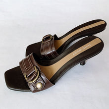Load image into Gallery viewer, Nine West Leather Sandal Heels - 7.5
