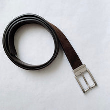 Load image into Gallery viewer, Salvatore Ferragamo Suede/ Leather Reversible Belt
