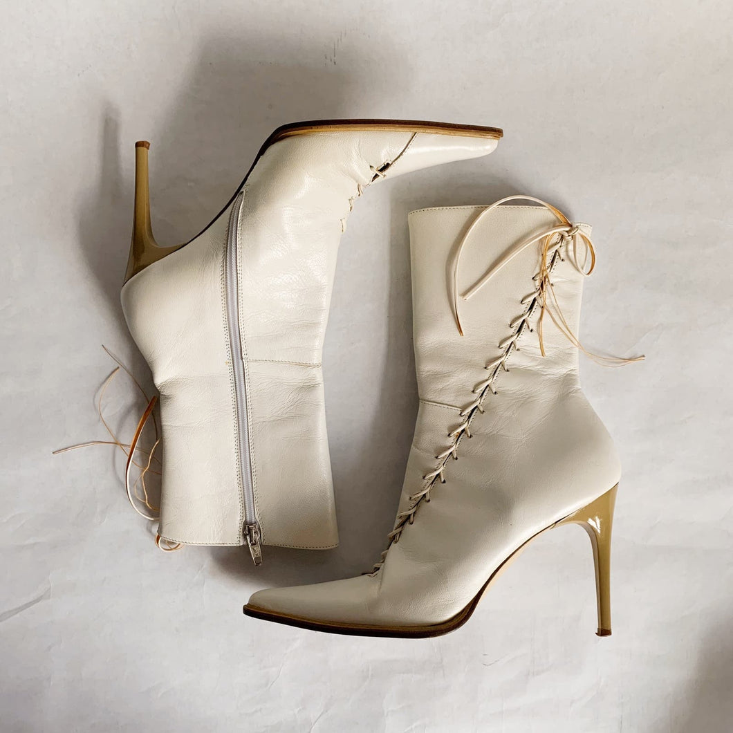 Lace Up Leather Boots - 36