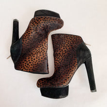 Load image into Gallery viewer, Pelle Moda Cowhide Platform Booties - 6
