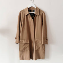 Load image into Gallery viewer, Burberry Coat
