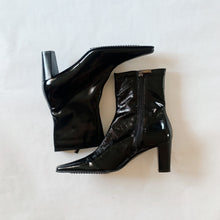 Load image into Gallery viewer, Aquatalia Patent Leather Boots
