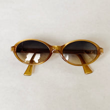 Load image into Gallery viewer, Vintage Fendi Sunglasses
